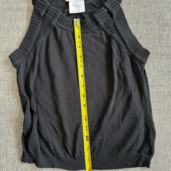 Givenchy Paris sweater tank- Size Medium - Picture 5 of 5